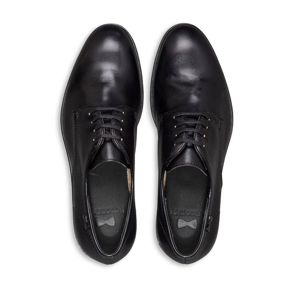 570 - Black