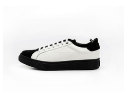 599 - White & Black (Black Sole)